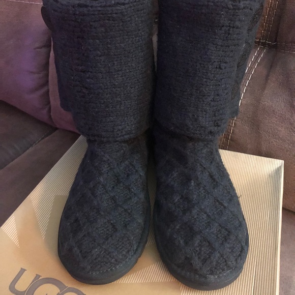 COPY - Ugg Lattice Cardy Boots - Picture 3 of 8